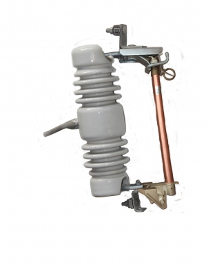 FUSE CUTOUT
